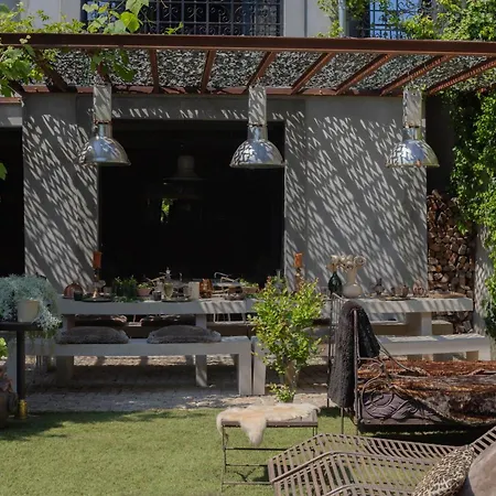 Cozy Vintage House With Pool In Cimiez Вилла